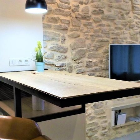 Le Petit Studio - 15 M2 - Centre Ville - Sorgue A 50 M LʼIsle-sur-la-Sorgue المظهر الخارجي الصورة