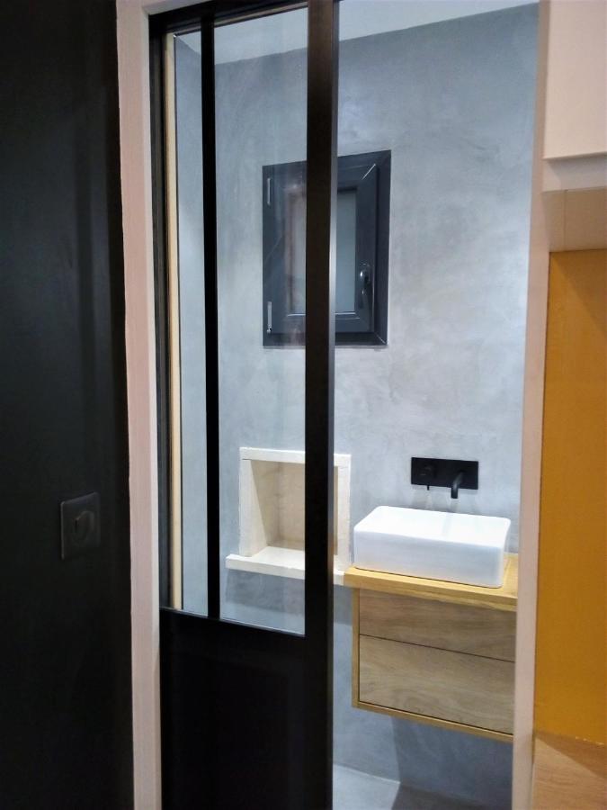 Le Petit Studio - 15 M2 - Centre Ville - Sorgue A 50 M LʼIsle-sur-la-Sorgue المظهر الخارجي الصورة
