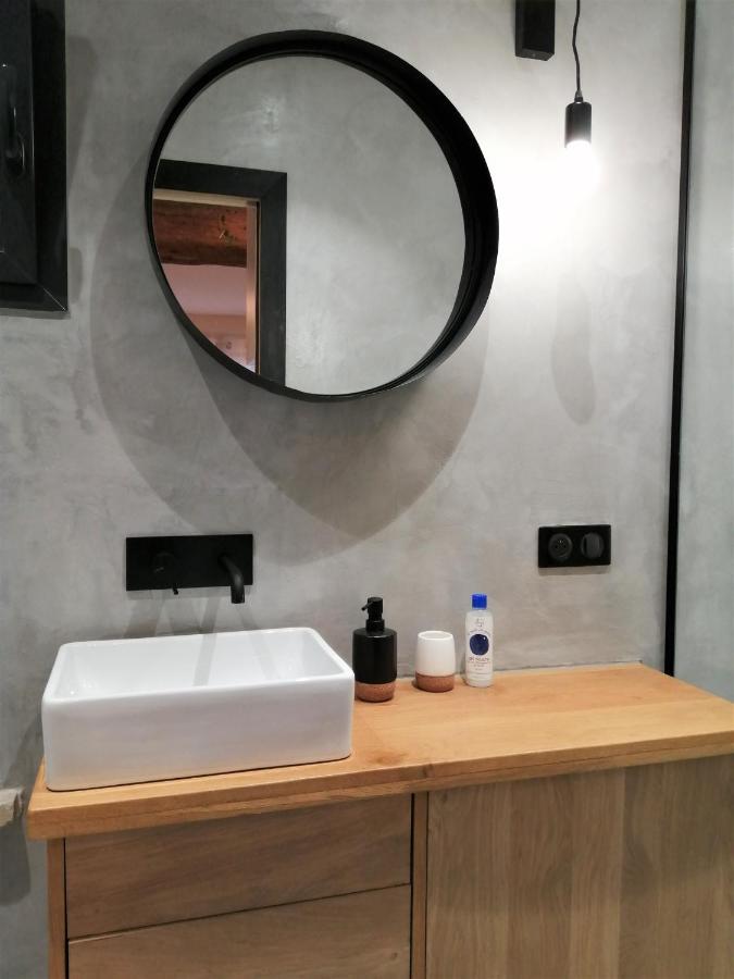 Le Petit Studio - 15 M2 - Centre Ville - Sorgue A 50 M LʼIsle-sur-la-Sorgue المظهر الخارجي الصورة