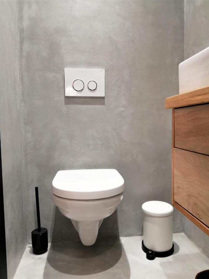 Le Petit Studio - 15 M2 - Centre Ville - Sorgue A 50 M LʼIsle-sur-la-Sorgue المظهر الخارجي الصورة